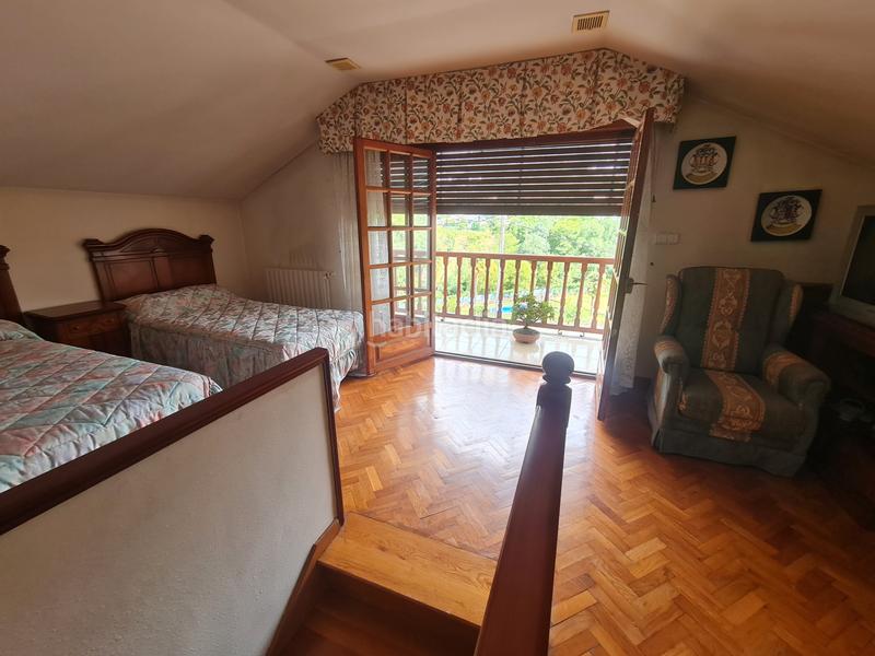 Foto 0ec8f5ac-3884-46f6-a555-b09284b7ba40. Chalet en borraxeiras 3 vivienda en mende en As Lagoas Ourense