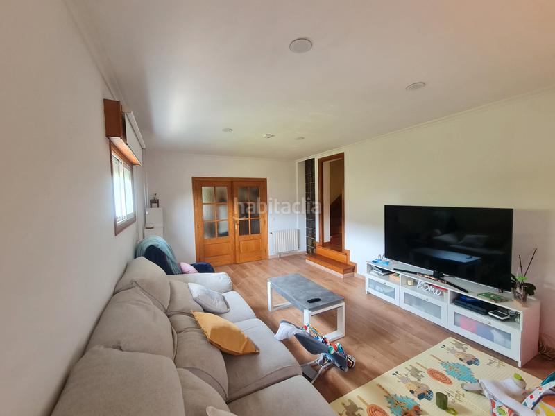 Foto 2baabadd-e99a-4871-b746-60dd9e2369b0. Chalet en borraxeiras 3 vivienda en mende en As Lagoas Ourense