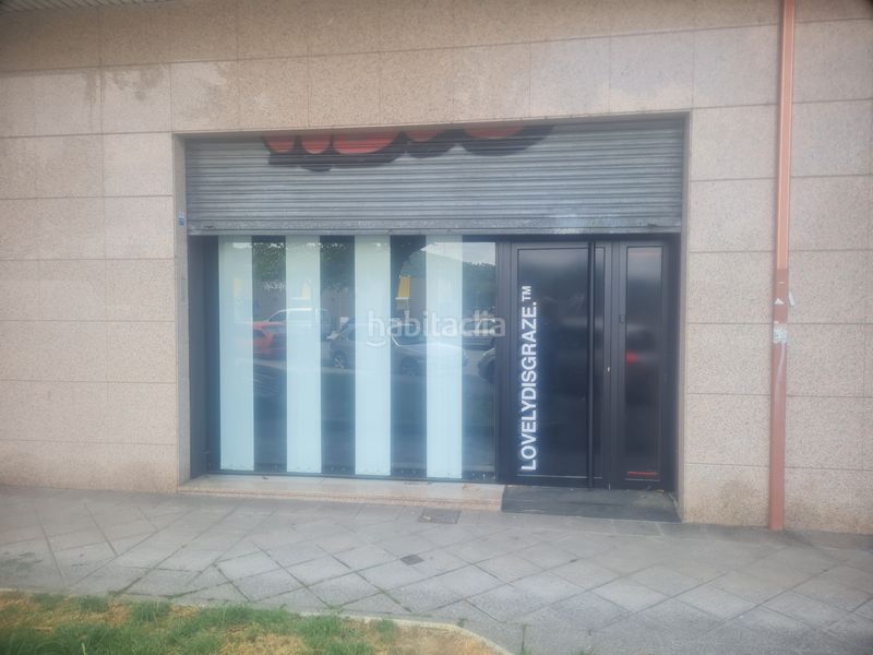 Foto a4d0eef2-8fab-4191-a4e7-043d7fffb9d2. Lloguer local comercial a avenida otero pedrayo 42 a Ourense