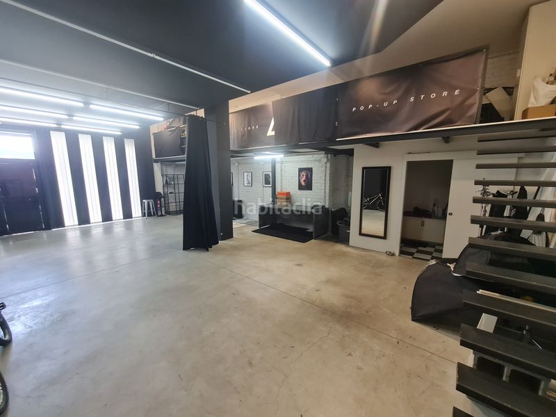 Foto a906de9f-0004-4135-8653-12d788976bb2. Lloguer local comercial a avenida otero pedrayo 42 a Ourense