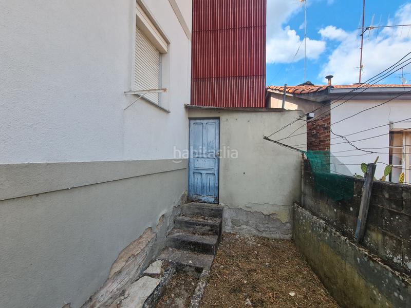 Foto 2729bfbb-523a-457f-a994-0a94dda4bf23. Casa in Universidad Ourense