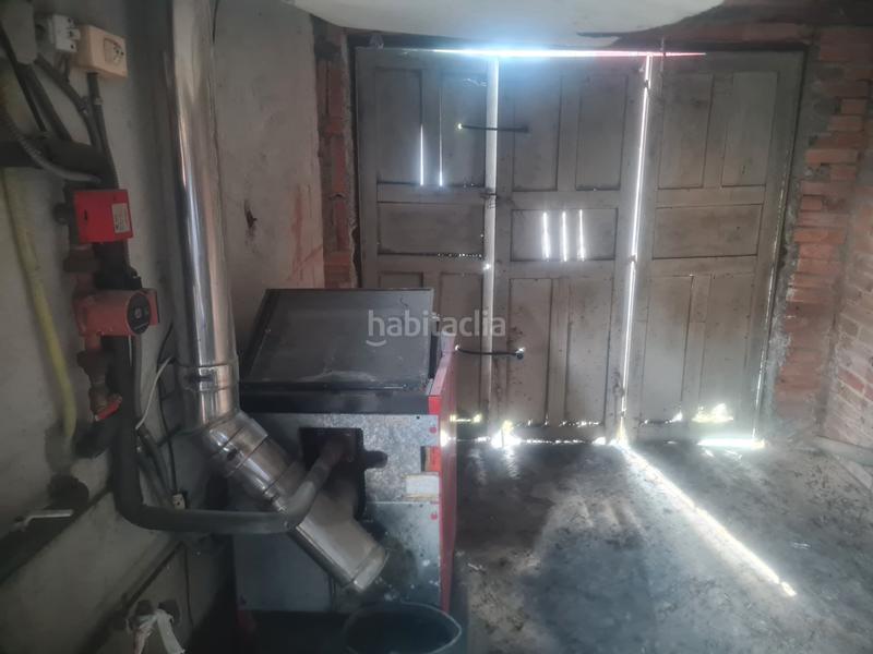 Foto 5f3b2f1a-a014-4383-9f81-d455f82fed80. Casa in Universidad Ourense