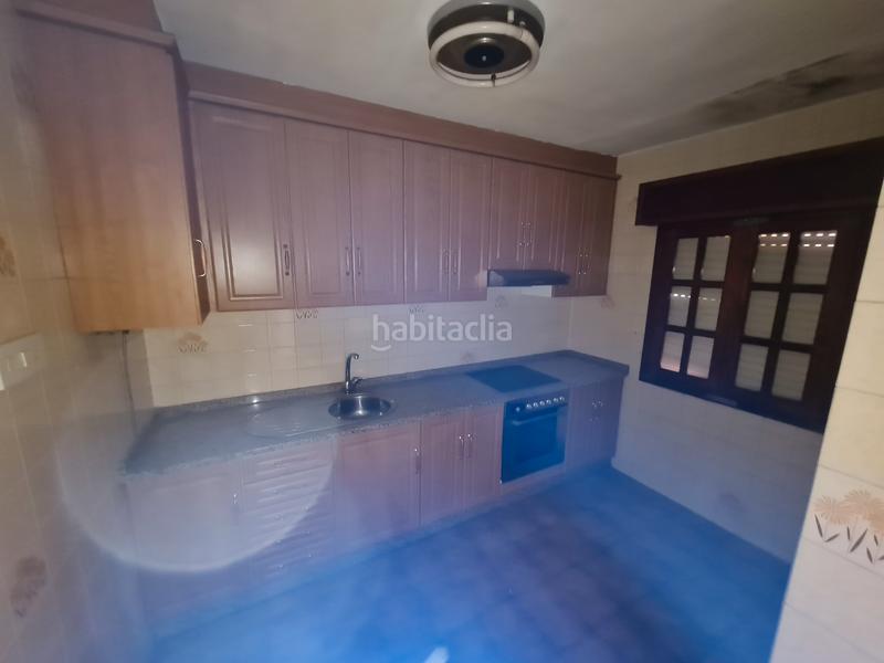 Foto abe632a2-fa3f-4801-aec9-4f1da98526e0. Casa in Universidad Ourense