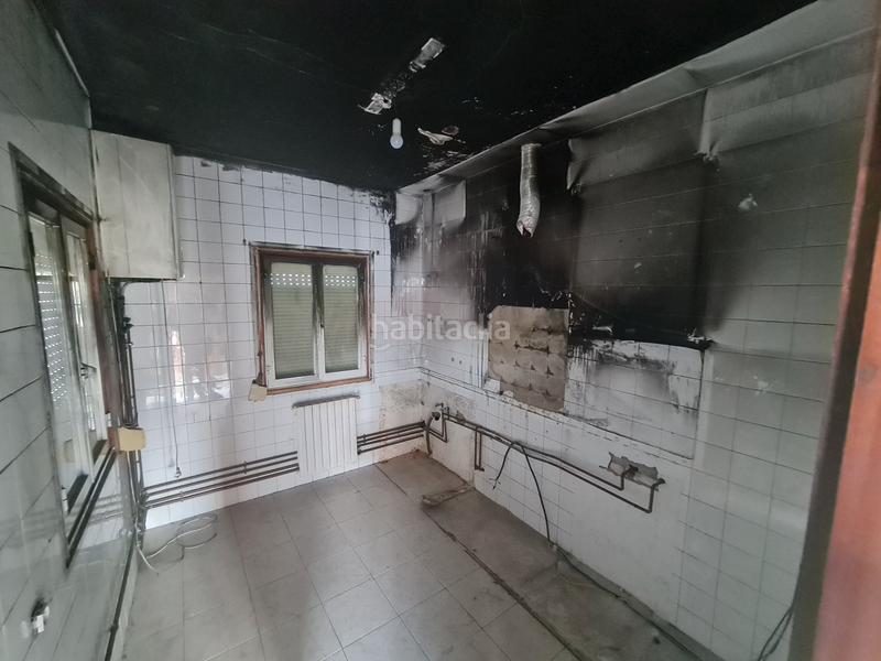 Foto bc0a33fe-c42d-40eb-a1e9-b50aeb8c60ff. Casa in Universidad Ourense