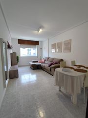 Affitto Appartamento in Avenida de celanova 119. Alquiler en a valenzá