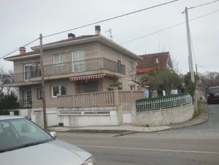 House in Ou-0102 21. Casa en la castellana