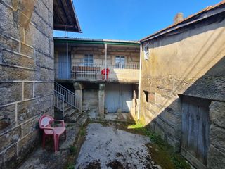 House  R�a do sangui�o 3d. Casa con finca en cambeo