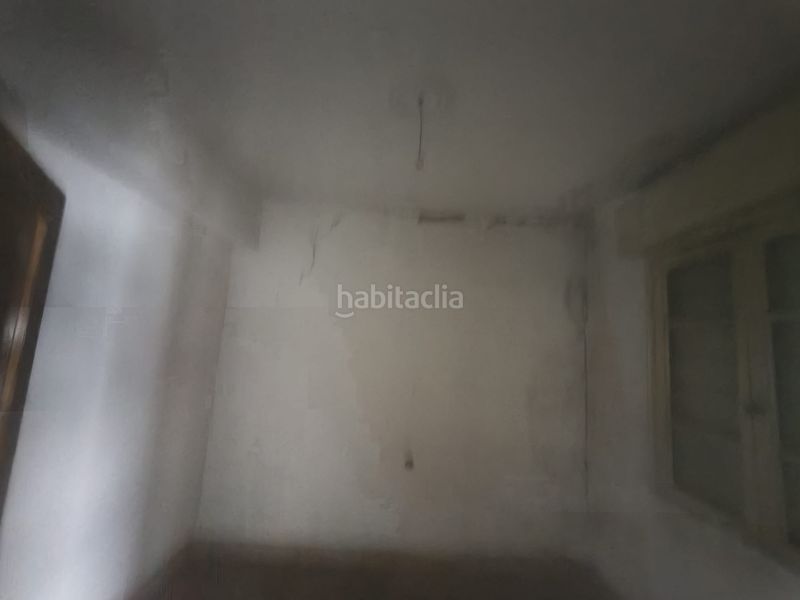 Foto 58333ab5-0abf-4148-8d01-4bc6257e28c6. Edifici a rúa jesús soria 17 a Couto Ourense