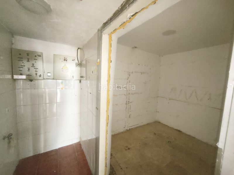 Foto 06b6d8b3-4118-4029-ab71-2863a417bb6f. Lloguer local comercial a avenida de santiago 41 a Ourense