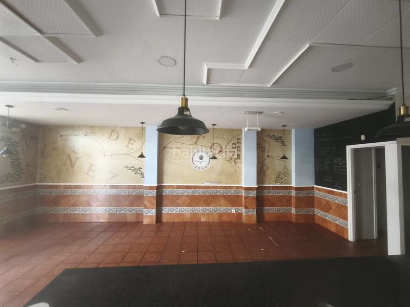 Foto 55219e2c-eb6f-42d0-9388-afd334a9e593. Lloguer local comercial a avenida de santiago 41 a Ourense