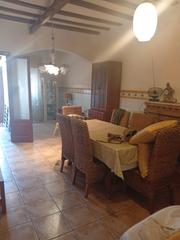Casa  Carrer delegat valera. Se vende casa cntrica