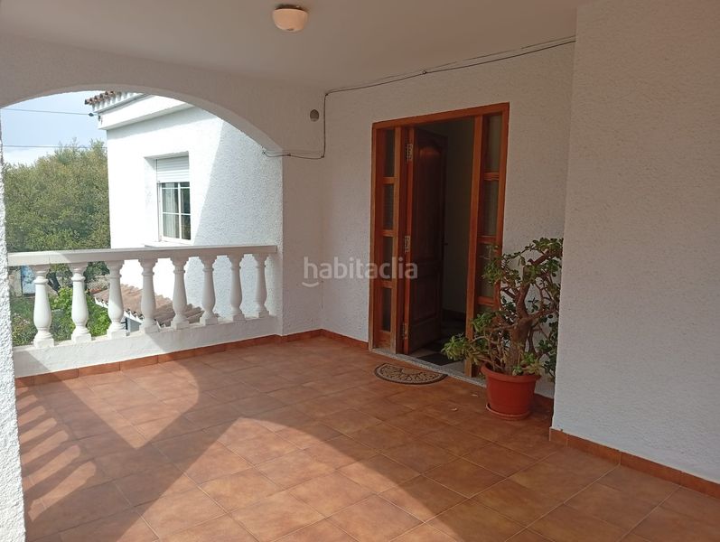 Foto e3a593ce-6a2e-47c2-8138-ce54f6e46f02. Casa amb xemeneia a El Balcó-Jaume I Oropesa del Mar