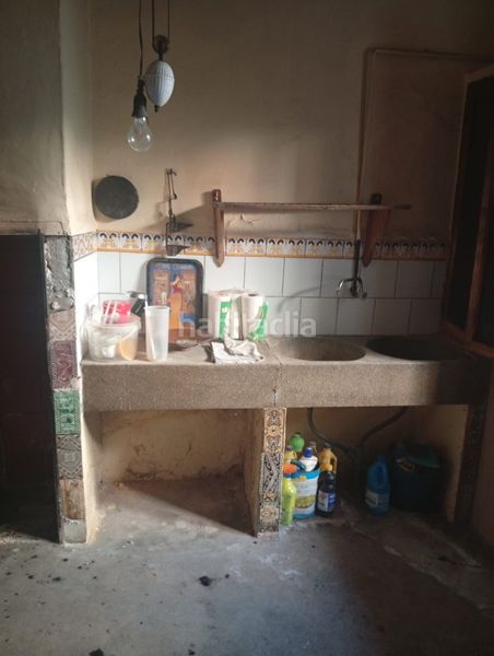Foto 719fb266-daaf-4cde-b39e-45194baeb50c. Casa amb xemeneia calefacció aparcament a Albocàsser
