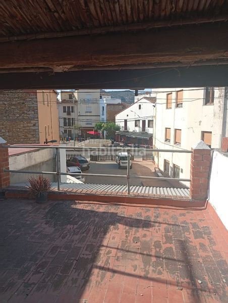 Foto d4d18267-9155-4360-b994-978ab8411e9c. Casa amb xemeneia calefacció aparcament a Albocàsser