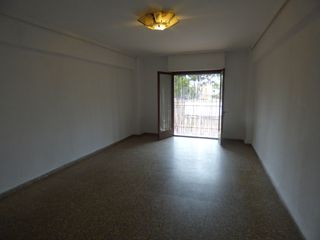 Piso  Gran va trrega monteblanco. Piso con 3 habitaciones con ascensor
