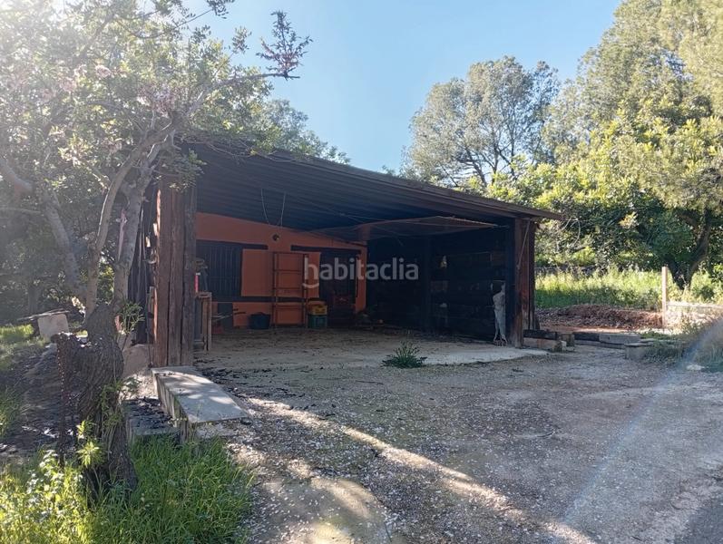 Foto cedc5253-dde5-4c38-aba7-6bf1e7ec811a. Casa amb xemeneia aparcament a Ciutat del Transport - La Salera Castellón de la Plana