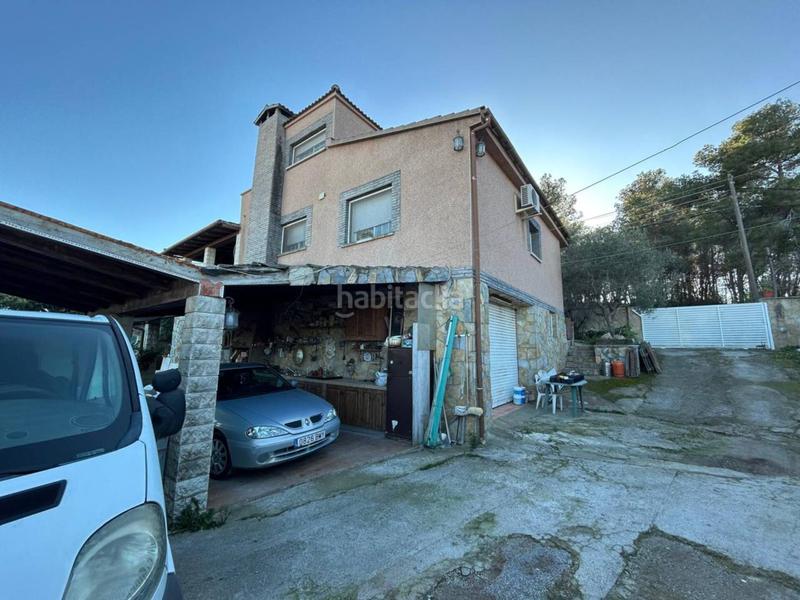 Foto d1c5b651-8897-4699-b402-d2f47ad267bc. Casa amb aparcament piscina a Olèrdola