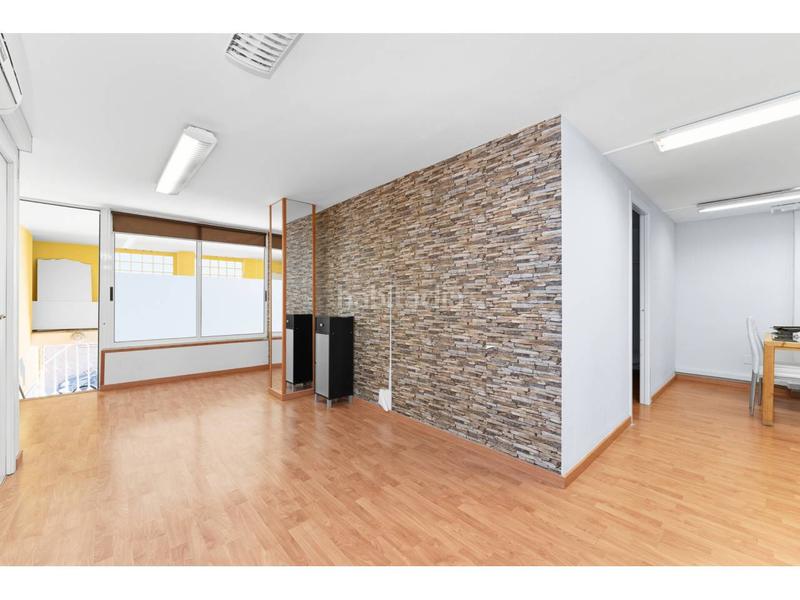 Foto 971a3759-f370-490c-becb-19f3bdc18eca. Business premise in Sant Joan Vilanova i la Geltrú