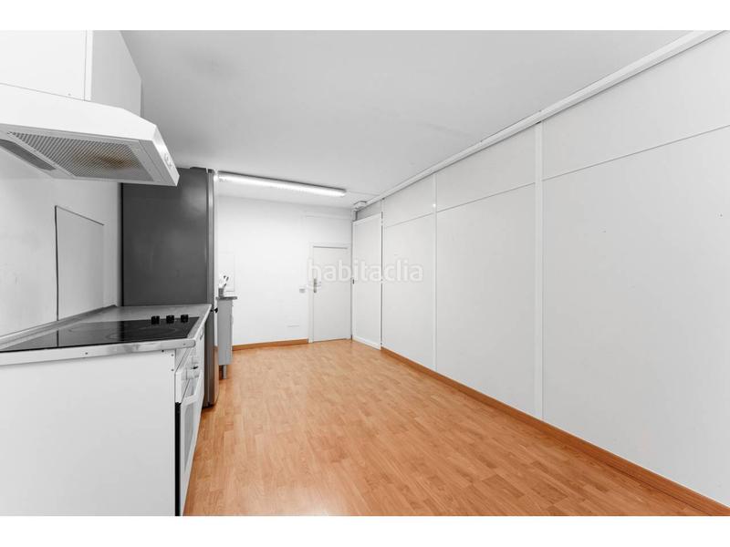 Foto c2d2b2a7-69b7-4a81-9add-fad68ce945a0. Business premise in Sant Joan Vilanova i la Geltrú