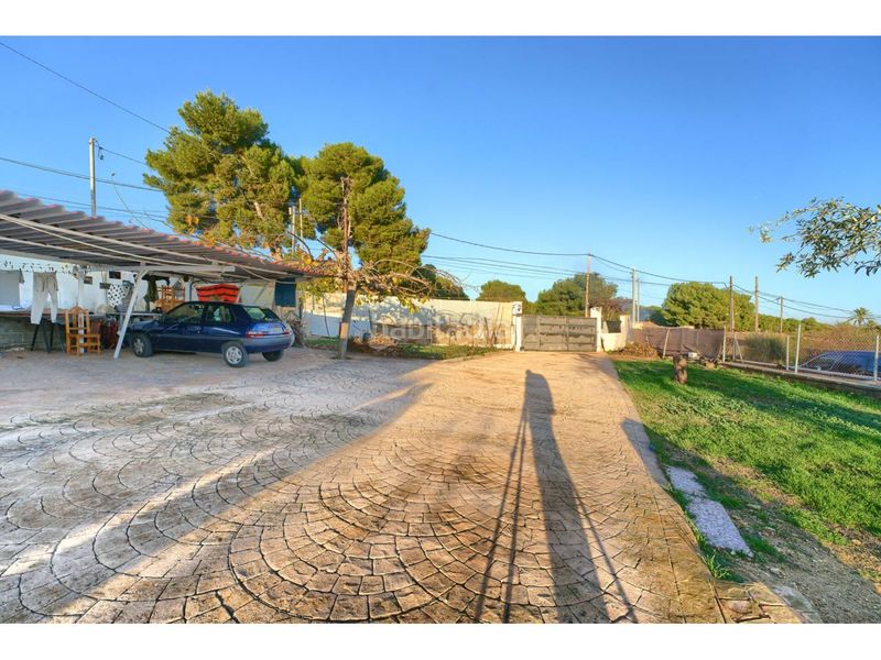 Foto bcc988f9-9db4-4877-9e17-0386a217bd9c. Casa amb aparcament a Nord Vilanova i la Geltrú