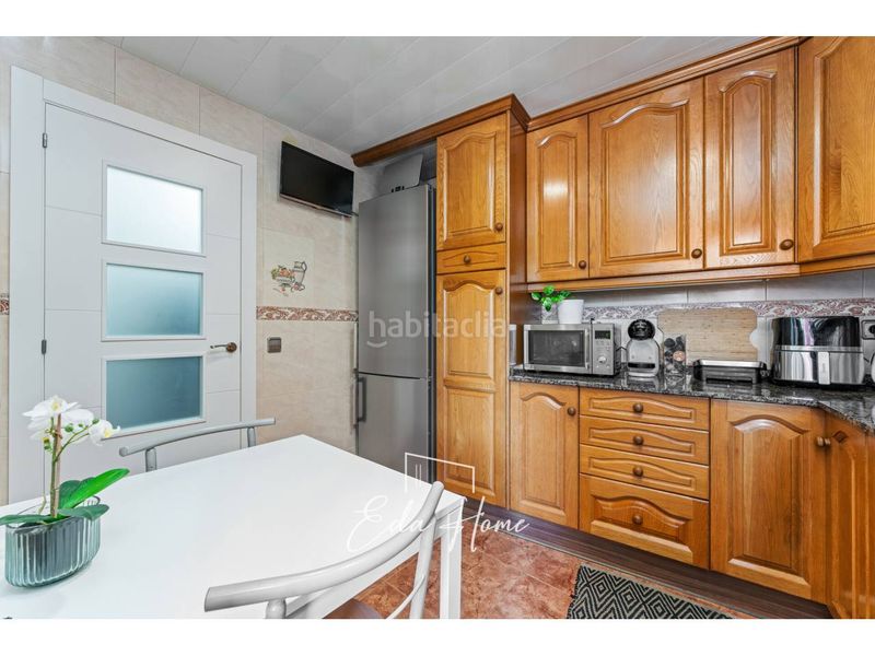 Foto 21f92623-9491-49c3-8249-77a1d1365c5f. Dúplex a Sant Climent de Llobregat