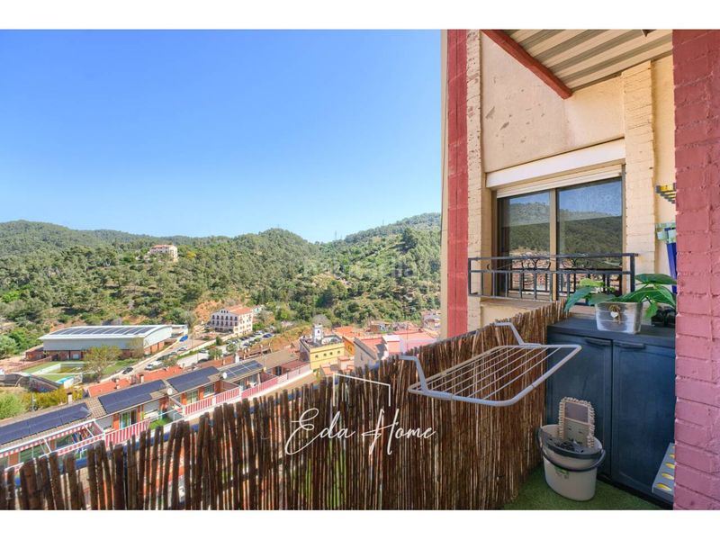 Foto 268aea60-8156-489c-9212-c8a9238df5f7. Dúplex a Sant Climent de Llobregat