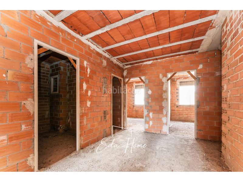 Foto 9d8bb9d6-ff4a-41c5-9e5e-67ed7d26335e. Casa adossada amb aparcament a Les Roquetes Sant Pere de Ribes