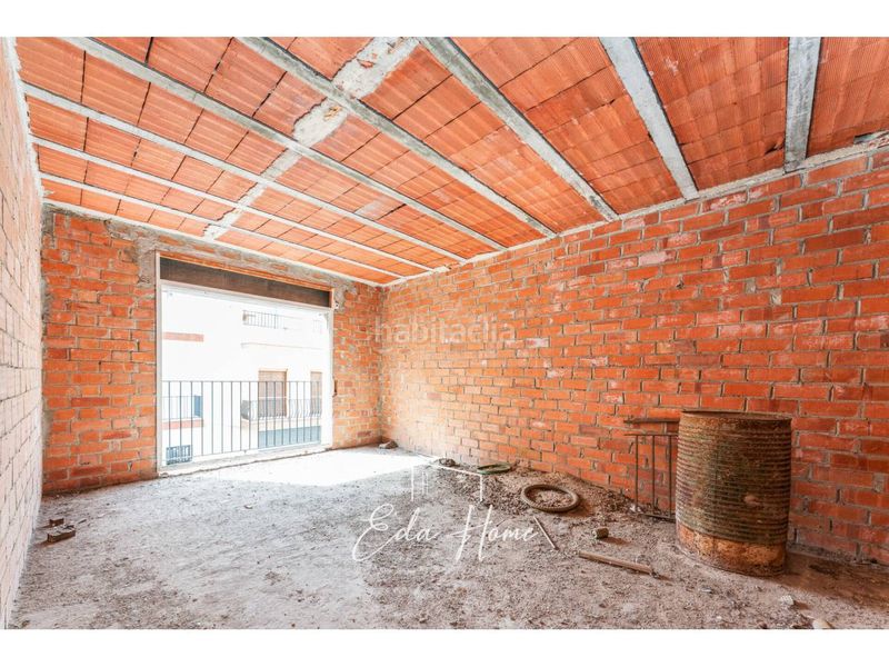 Foto c464cdae-3a98-4d43-9569-f33a393ce9e8. Casa adossada amb aparcament a Les Roquetes Sant Pere de Ribes