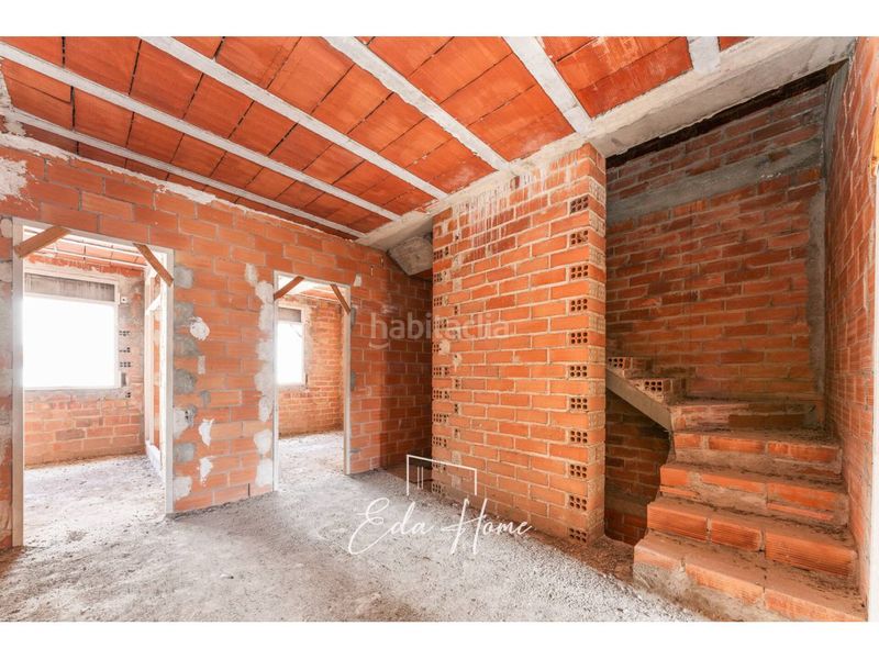 Foto ca44b9ee-c924-4006-a667-837743b4b5f7. Casa adossada amb aparcament a Les Roquetes Sant Pere de Ribes