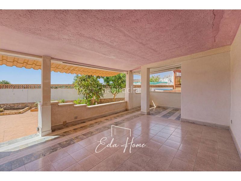 Foto a0da787b-b2f5-4523-8405-27208f548ea4. Casa a Nord Vilanova i la Geltrú