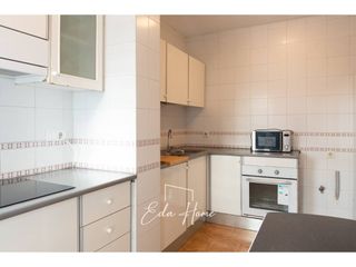Etagenwohnung  Calle víctor balaguer. Amplio piso de 4 dormitorios con dos terrazas en el centro de cu