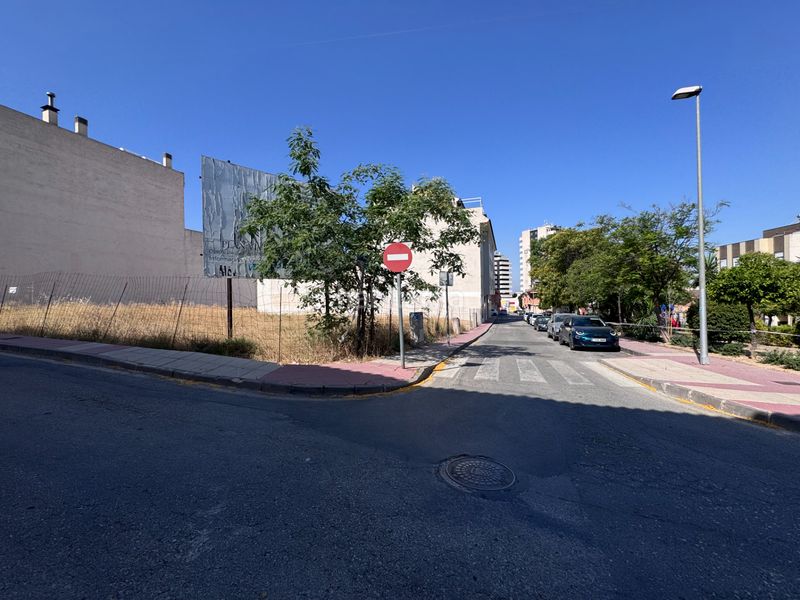 Foto dd13d7df-5c78-4709-abbb-435a6afb50c8. Terreny residencial a calle san rafael 6 a San Antonio - San José - Los Ángeles Molina de Segura