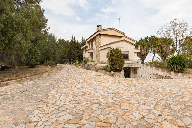 Foto 0bc6f6aa-d44d-4f7c-a642-5735230931e2. Chalet in calle de la luz 62 in Santo Angel Murcia