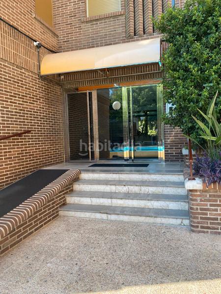 Foto 6a8c1a1a-4116-4702-9a6c-e15a7b808eb2. Piso en ronda de levante 50 ronda de levante, piso exterior de 3 amplios dormitorios con piscina comunitaria en Murcia