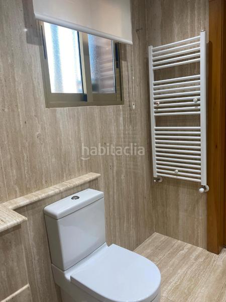 Foto ac048443-5a95-4df9-938b-a692a51c5e96. Piso en ronda de levante 50 ronda de levante, piso exterior de 3 amplios dormitorios con piscina comunitaria en Murcia