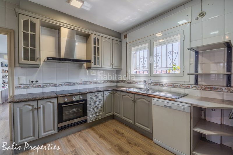 Foto 13b1b088-74be-4cf2-9b4c-a33fa36a22c3. Casa con camino riscaldamento parcheggio piscina in Cabrils