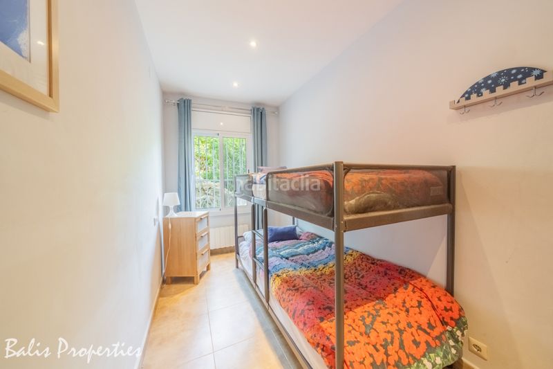 Foto 13c5872b-4fa0-46f1-acc8-dbc0dee21a0b. Casa con camino riscaldamento parcheggio piscina in Cabrils