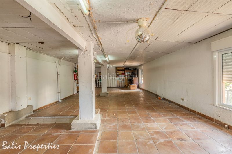 Foto 379fe38e-9b03-4c24-b3a4-598a01e2c8c2. Casa con camino riscaldamento parcheggio piscina in Cabrils