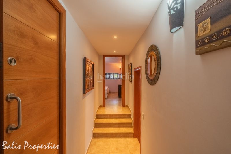 Foto 55ec954b-5695-46d3-a979-1c26bff50834. Casa con camino riscaldamento parcheggio piscina in Cabrils