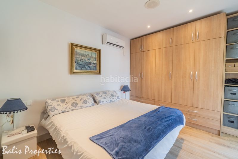 Foto 9d28556c-af74-4834-acbb-1fb356e89f5c. Casa con camino riscaldamento parcheggio piscina in Cabrils