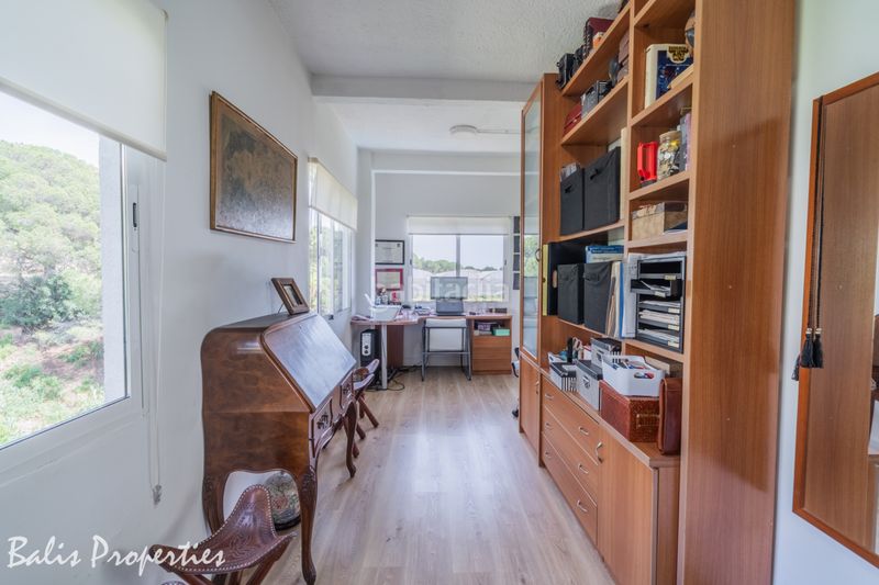 Foto a9782e15-0405-4387-b46c-b57d249647f1. Casa con camino riscaldamento parcheggio piscina in Cabrils