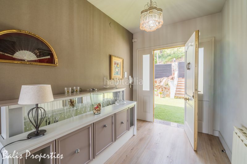 Foto c5f0bd5a-34fa-49f0-a5af-09b246d970d2. Casa con camino riscaldamento parcheggio piscina in Cabrils