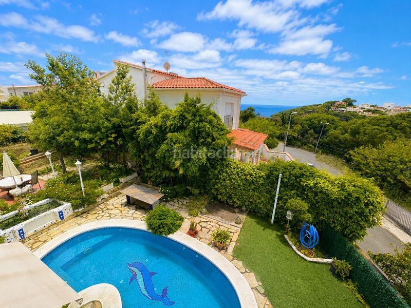 Foto 18d47132-ca9e-49c0-8476-70735e9fe768. Casa amb xemeneia calefacció aparcament piscina a Arenys de Mar