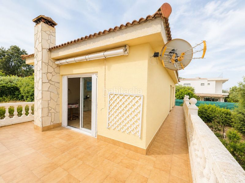 Foto a1ad7604-bbe0-4399-9dd8-e17858362ad7. Casa amb xemeneia calefacció aparcament piscina a Arenys de Mar