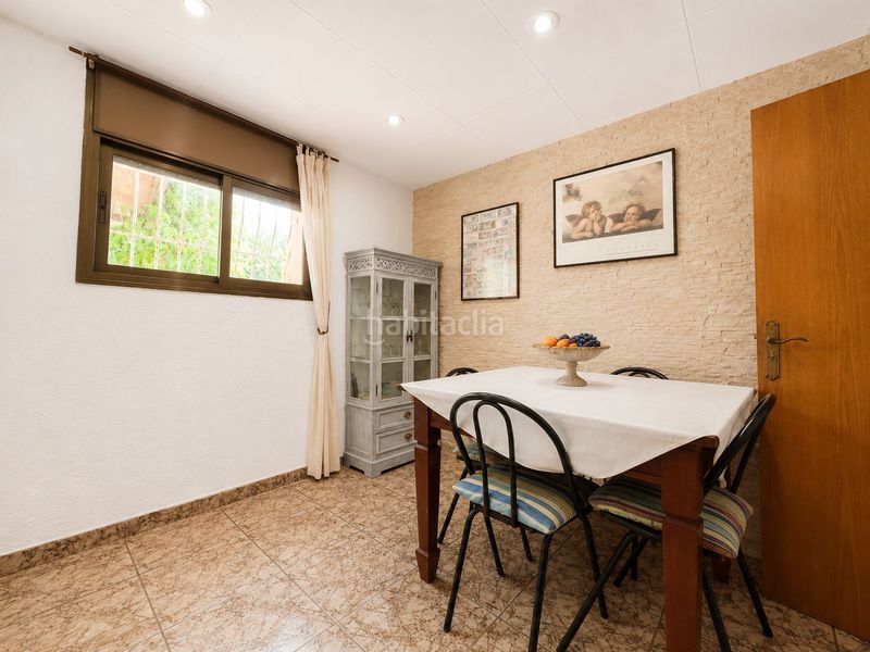 Foto f70ba473-27e6-4bbe-b2b6-9250ba50d731. Casa amb xemeneia calefacció aparcament piscina a Arenys de Mar