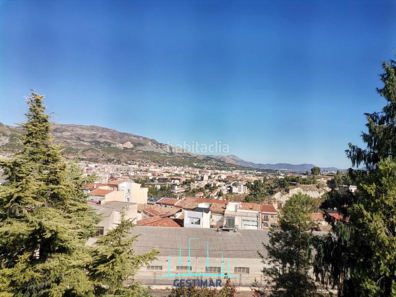 Foto a1f3eca5-a543-432e-b84b-62128aa1b218. Xalet amb calefacció piscina a Centre-Zona Alta Alcoi
