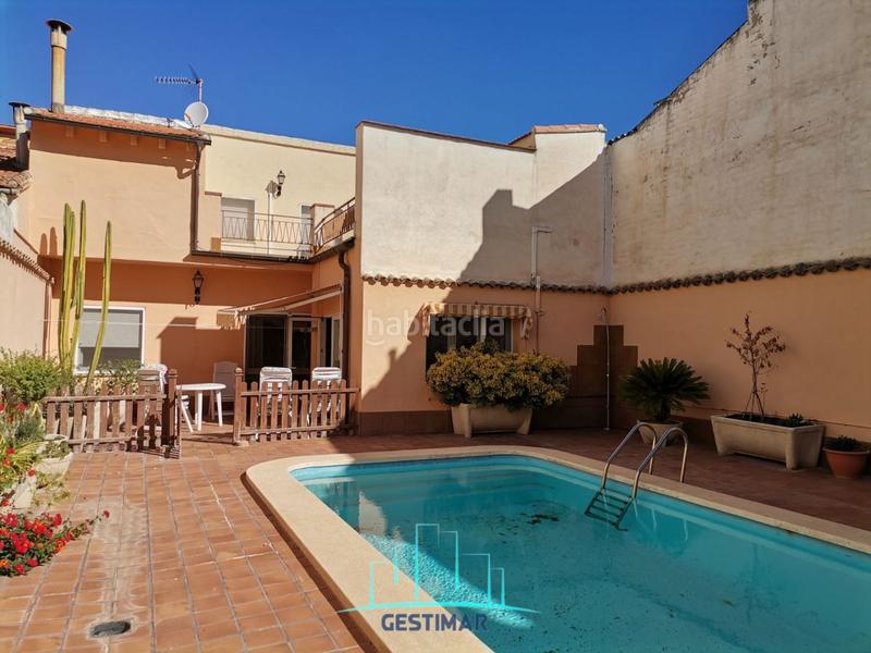 Foto ee20ecec-23f7-4056-a807-c97f87dc5653. Xalet amb calefacció piscina a Centre-Zona Alta Alcoi