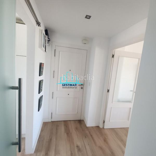 Foto 660350b2-15b1-439c-bd6e-c14059c08fda. Location appartement avec chauffage parking dans Playa Muchavista Campello (el)