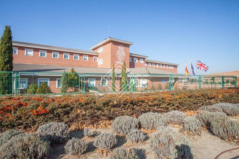 Foto dca663f7-9202-4e64-90c0-ba5d3a4770c3. Chalet with heating parking pool in urbanización La Moraleja La Moraleja