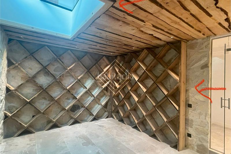 Foto f4f57bed-73fb-45c1-b786-1774394036f7. Chalet with fireplace heating parking pool in Ciudalcampo